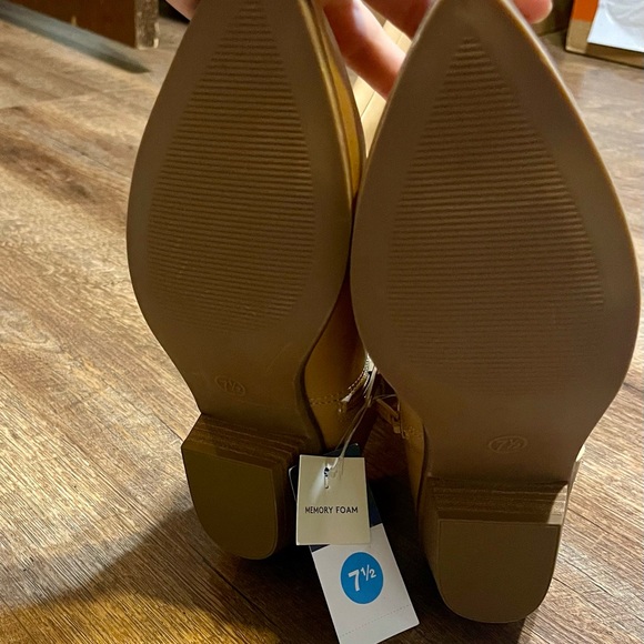 NWT Memory Foam women’s size 7.5 boots - Picture 3 of 12